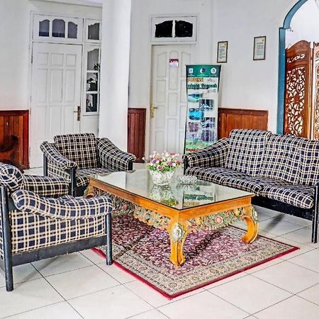 Oyo 90483 Homestay Permata Syariah Bangko ภายนอก รูปภาพ